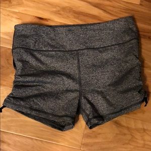 Booty shorts VSX Sport. Victoria’s Secret